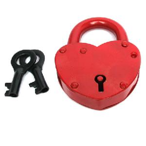 Замок навесной амбар. ЗВС-2 2кл. (сердечко) КРАСНЫЙ Елизарово