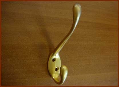 Крючок 04.04.01 203-В средний  (золото) MARLOK /60