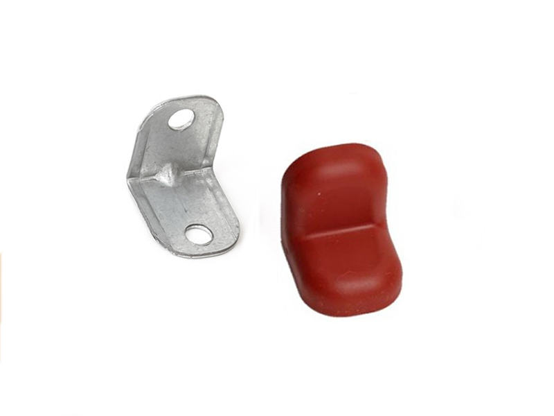 Уголок крепежный МАЛЫЙ вишня №4 (2 самореза) КМ