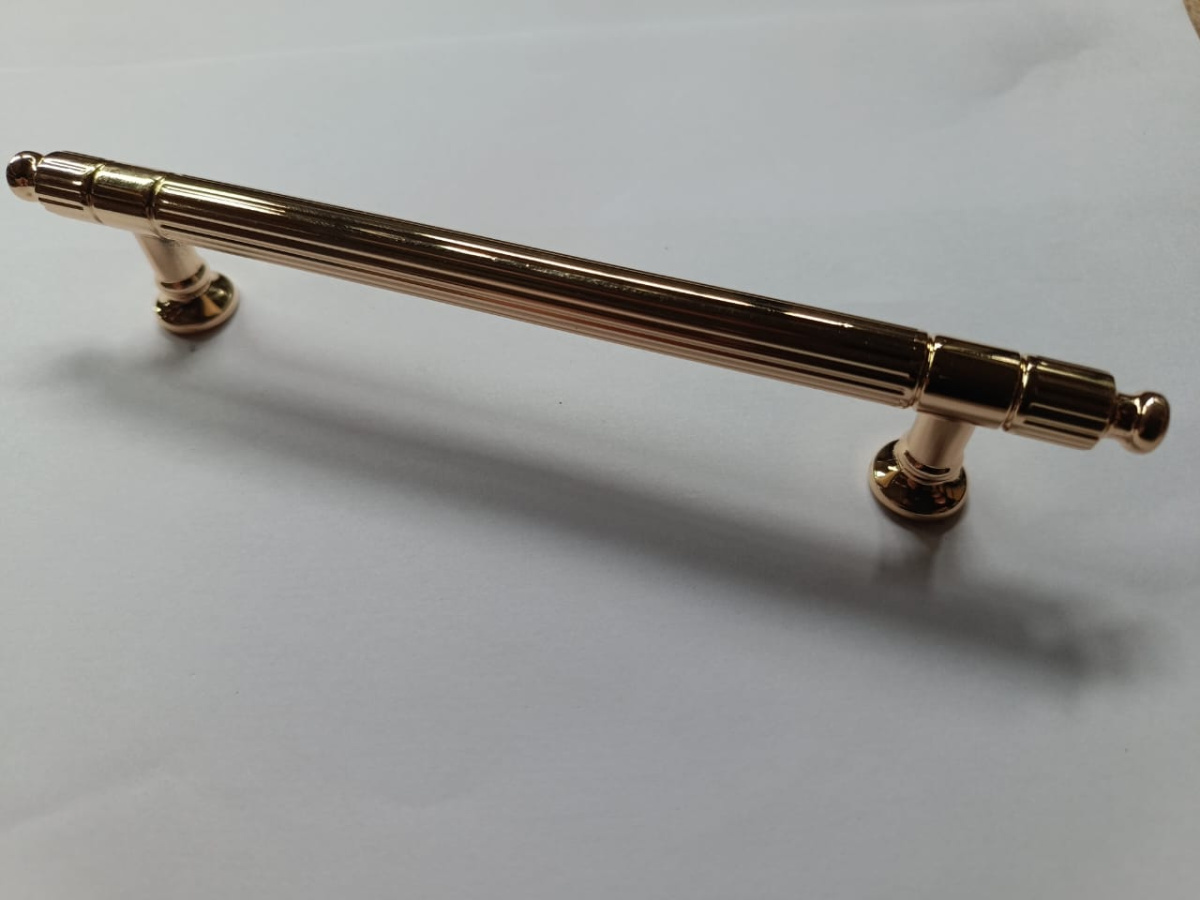 Ручка-скоба 206 L-128мм Золото глянец/20612801